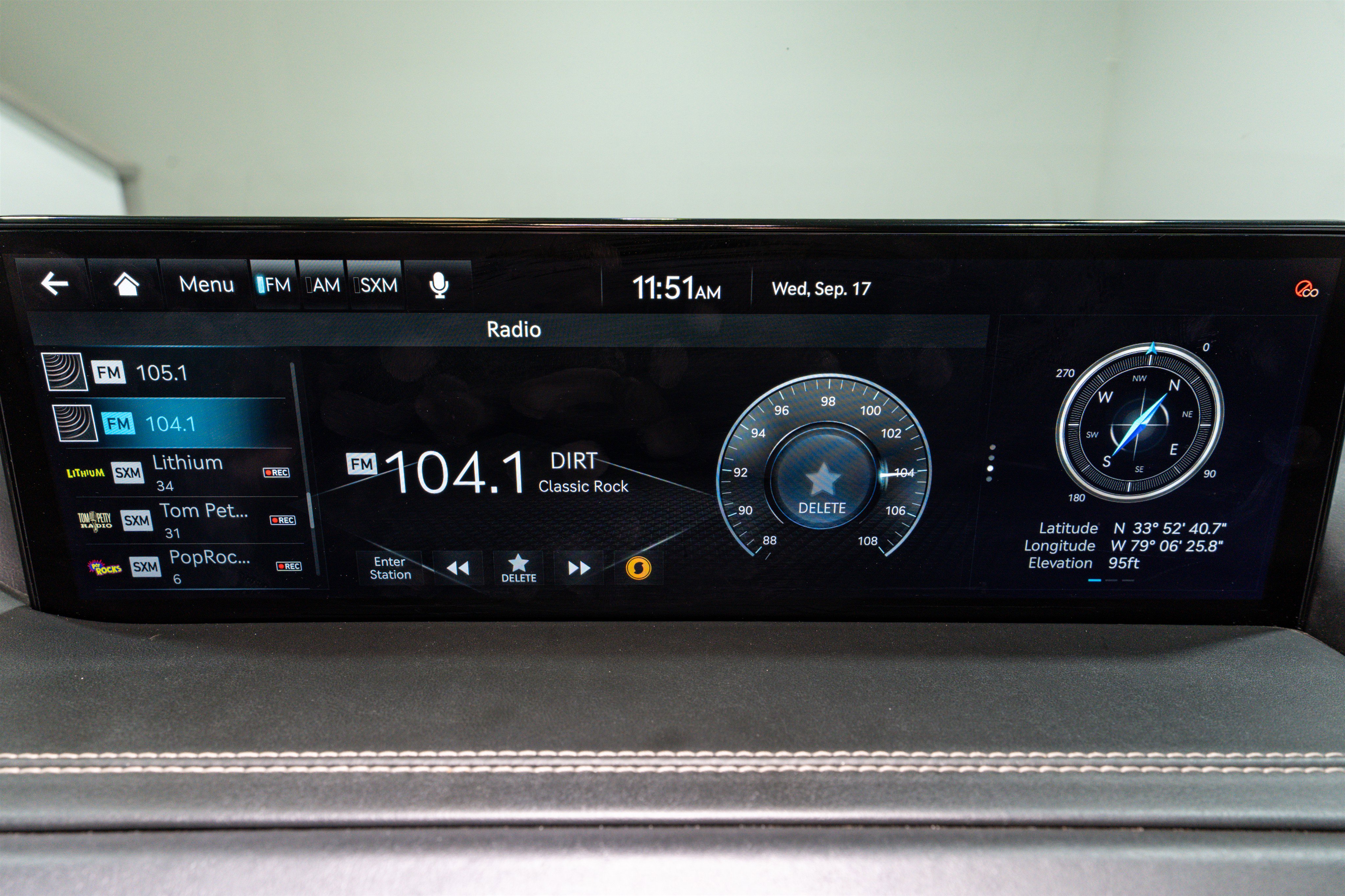 Used 2024 Genesis GV80 2.5T image 19