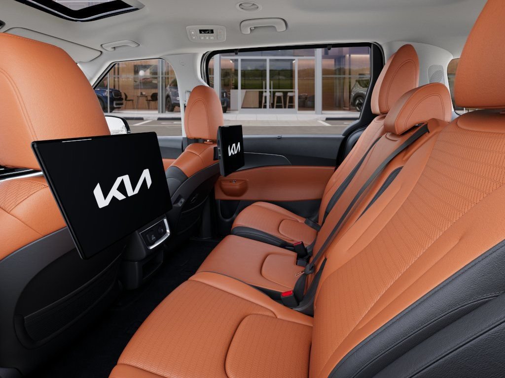 New 2027 Kia Carnival SX Prestige FWD image 18