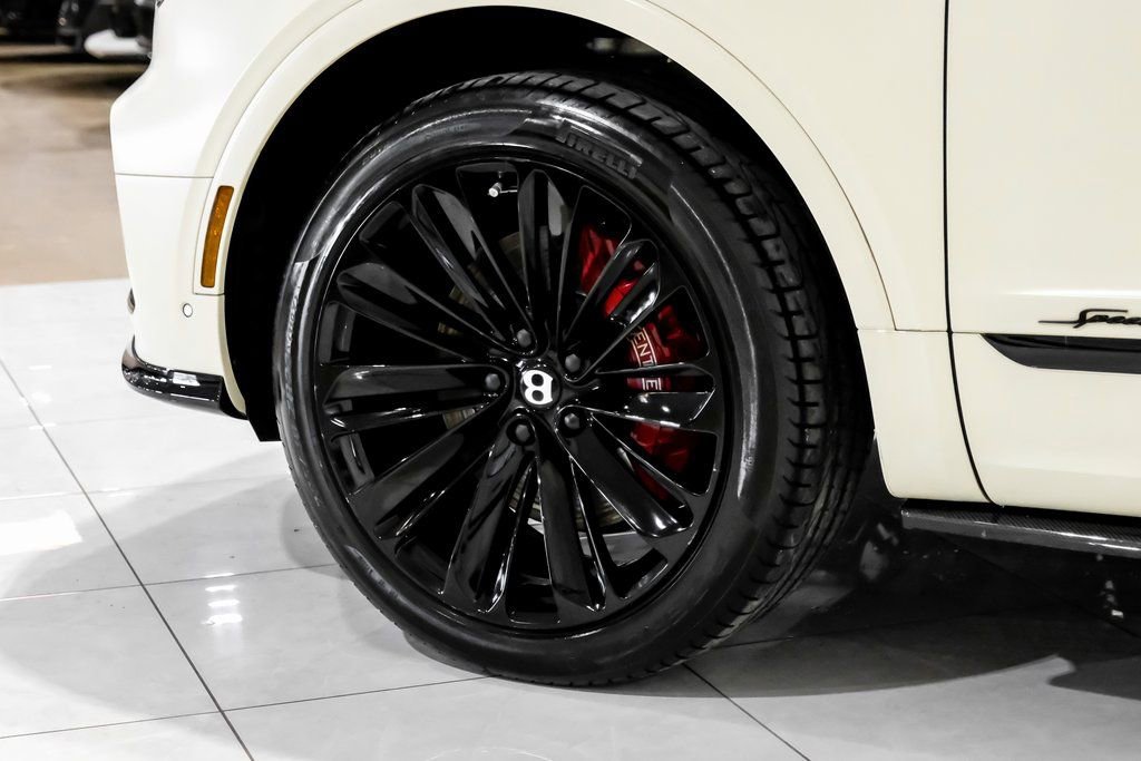 Used 2023 Bentley Bentayga Speed image 61
