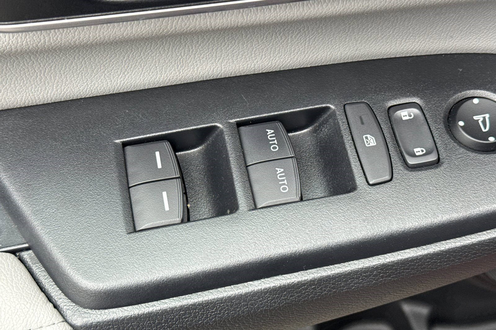 Certified 2022 Honda CR-V Touring image 13