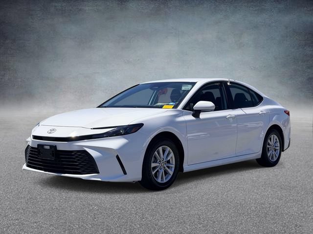 Used 2026 Toyota Camry LE FWD image 5