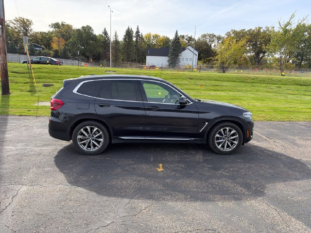 Used 2018 BMW X3 xDrive30i w/ Executive Package AWD/4WD image 14