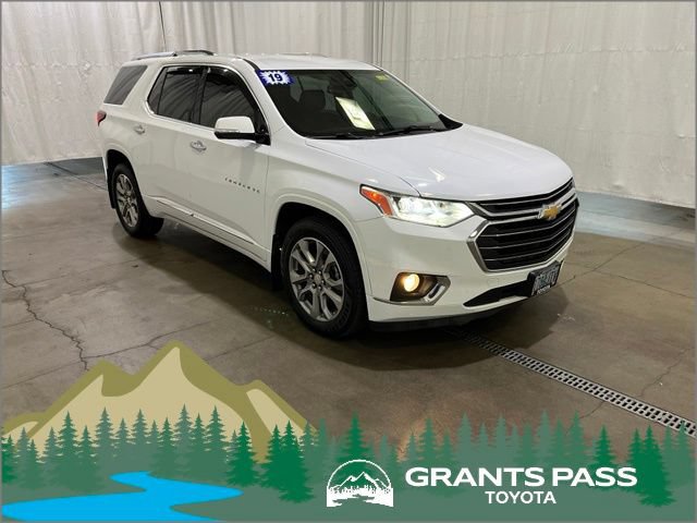 Used 2019 Chevrolet Traverse Premier AWD/4WD image 1