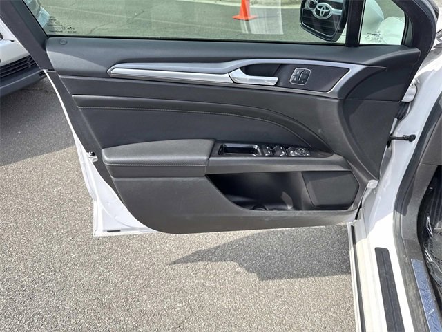 Used 2016 Ford Fusion Energi Titanium image 13