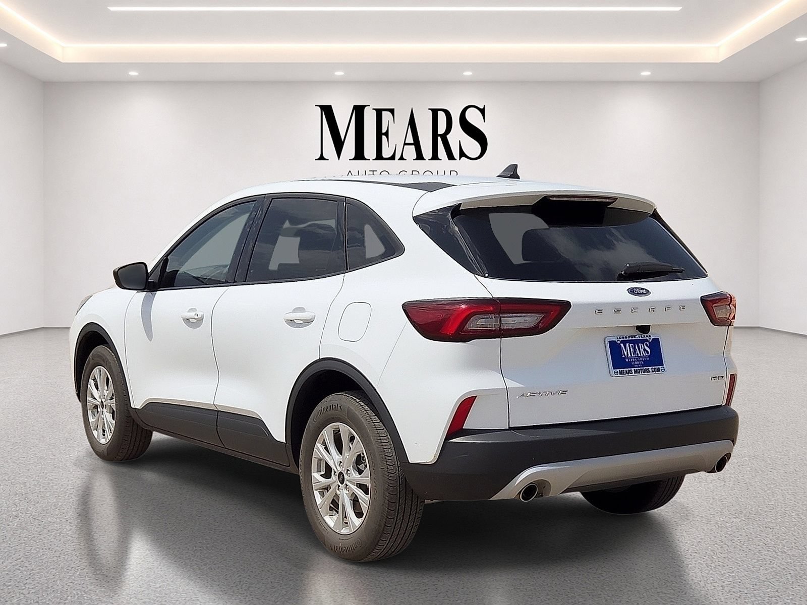 Used 2025 Ford Escape Active AWD/4WD image 3