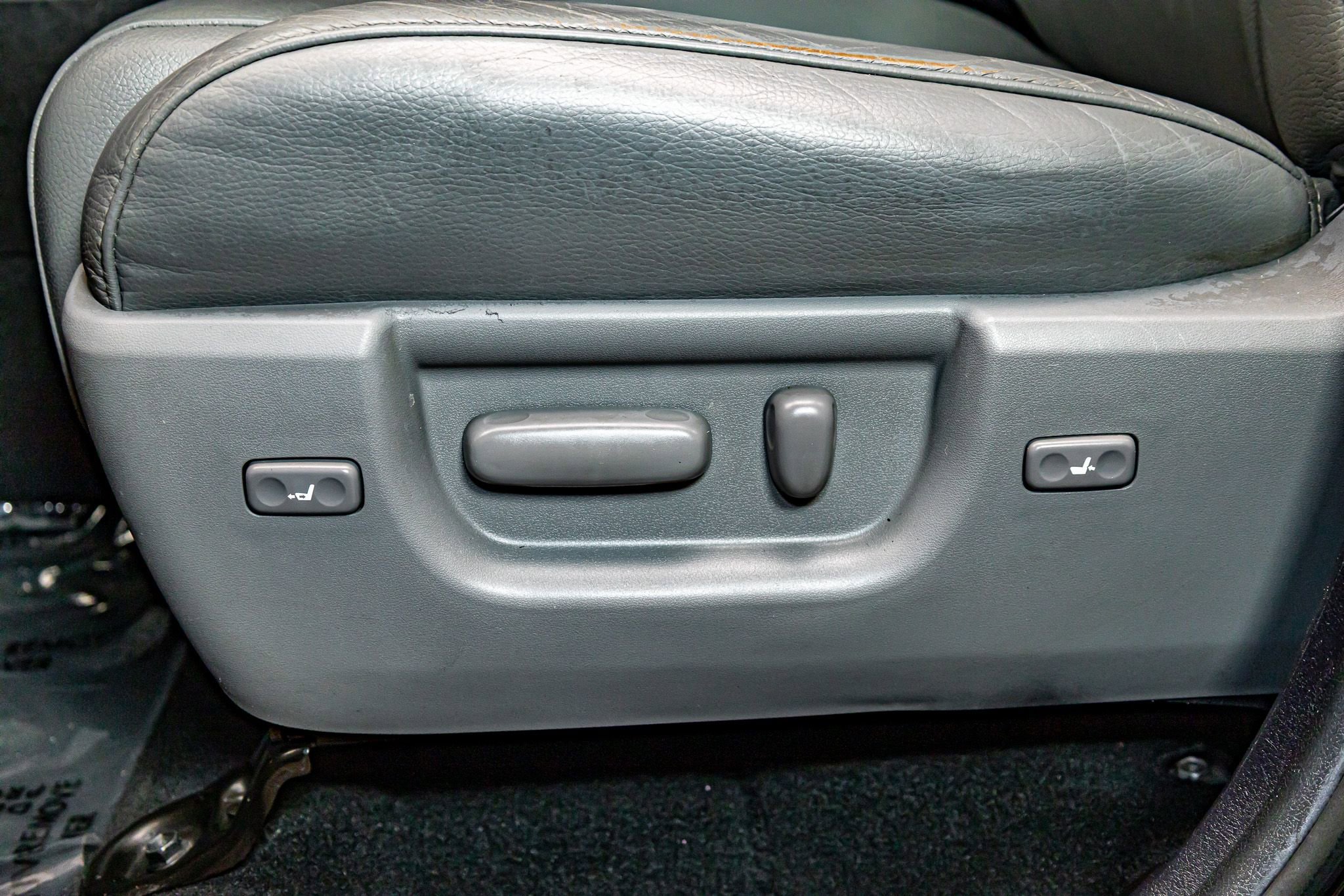 Used 2022 Toyota Sequoia Limited image 20