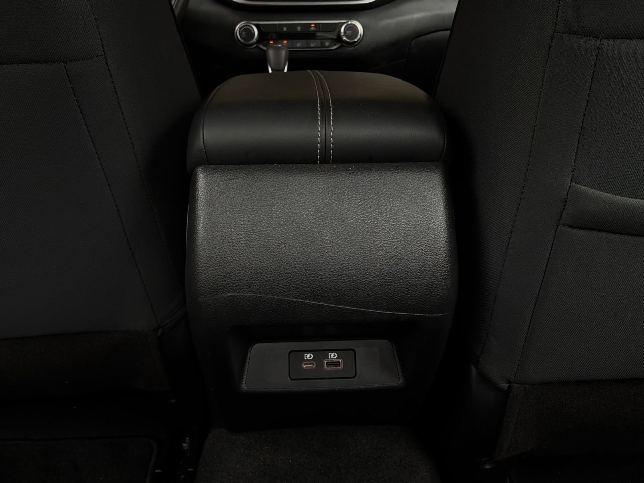 Used 2025 Nissan Altima 2.5 SV FWD image 13