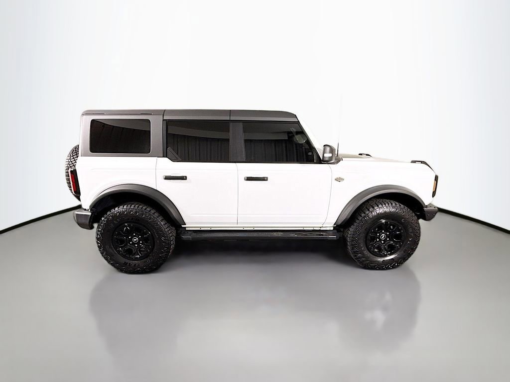 Used 2023 Ford Bronco Wildtrak image 8