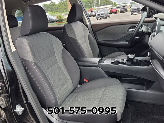 Used 2023 Nissan Rogue SV FWD image 18