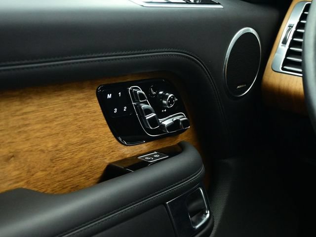 Used 2019 Land Rover Range Rover Autobiography AWD/4WD image 41