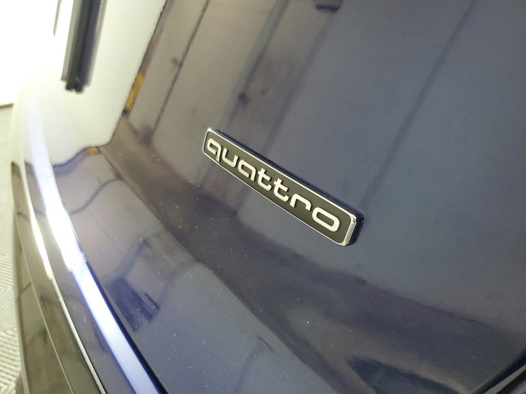 New 2026 Audi Q3 quattro 2.0T AWD/4WD image 7