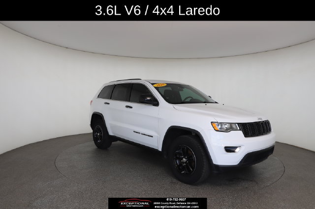 Used 2020 Jeep Grand Cherokee Laredo AWD/4WD image 26