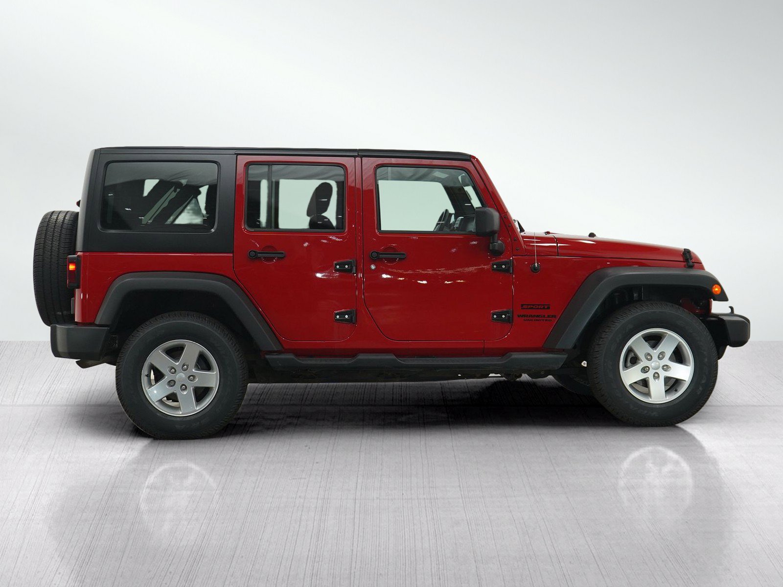 Used 2014 Jeep Wrangler Unlimited Sport w/ Quick Order Package 24S AWD/4WD image 6