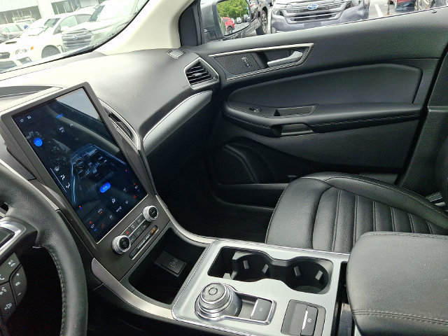 Used 2021 Ford Edge SEL w/ Convenience Package AWD/4WD image 32