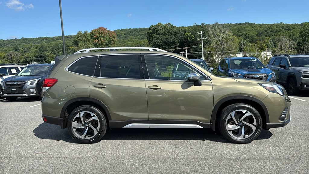 Certified 2023 Subaru Forester Touring AWD/4WD image 5