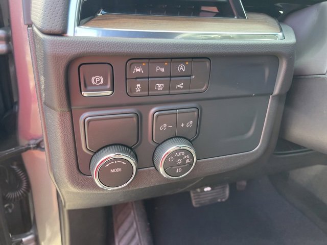 New 2026 Chevrolet Suburban High Country image 20