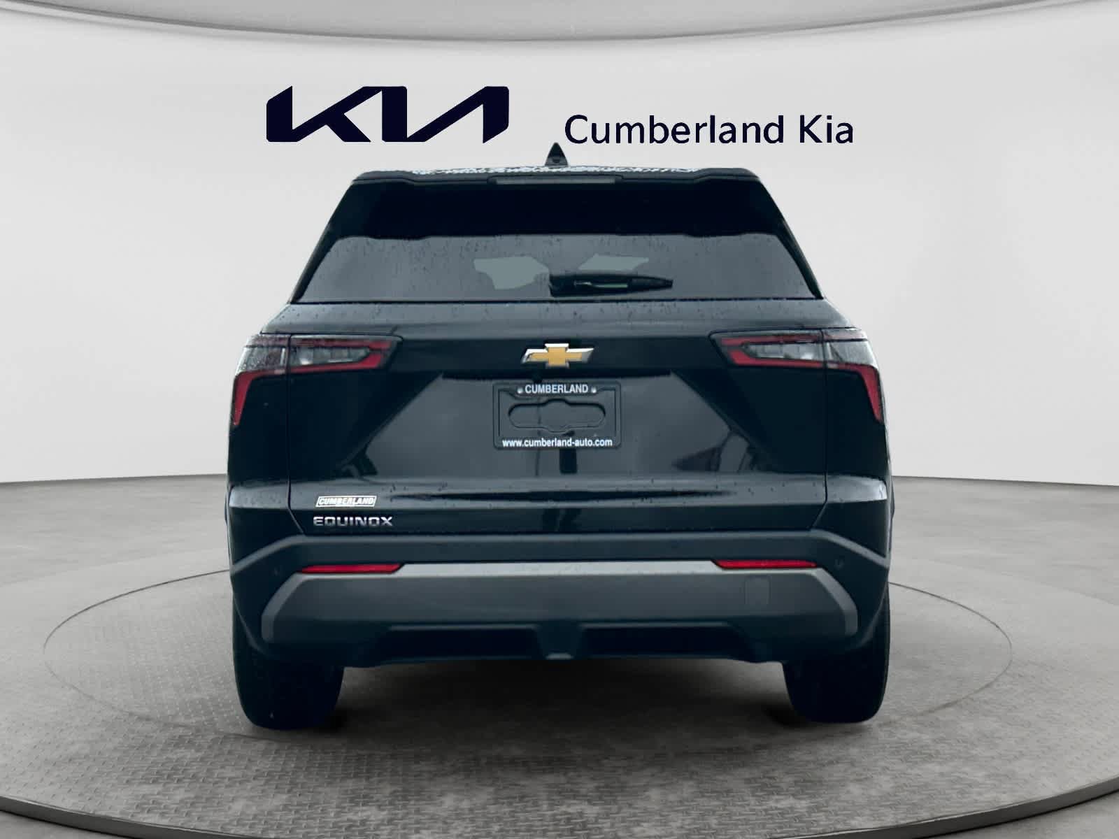 Used 2026 Chevrolet Equinox LT FWD image 4