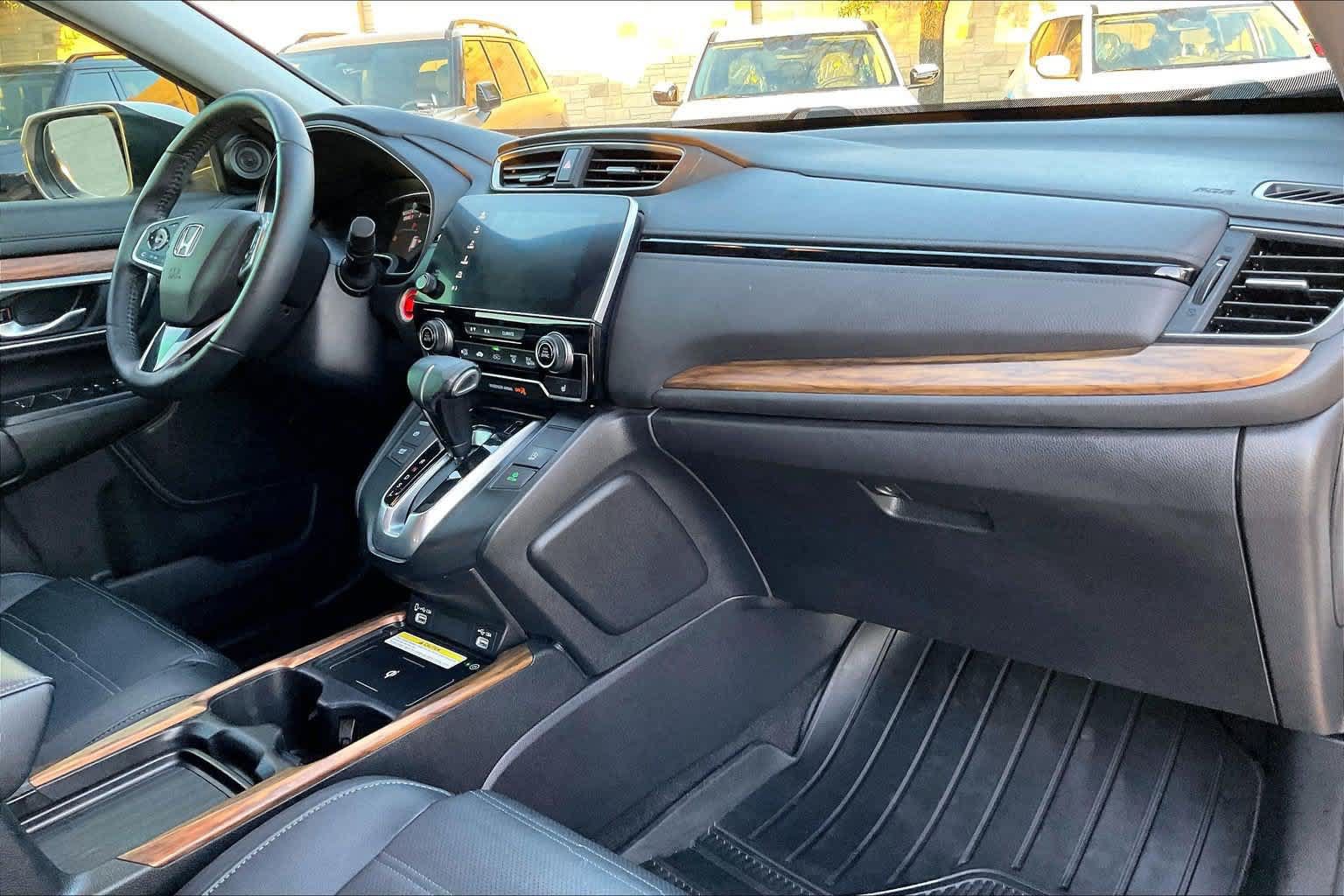 Used 2020 Honda CR-V Touring image 22