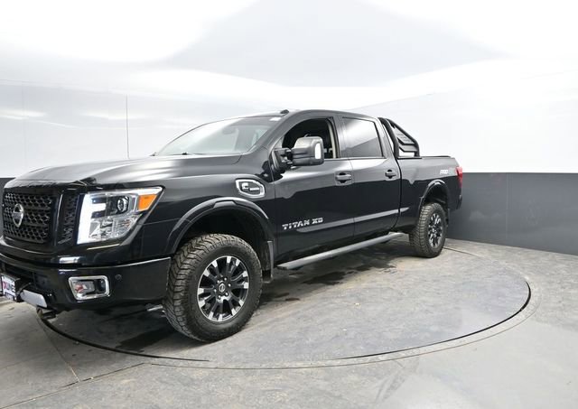 Used 2016 Nissan Titan PRO-4X w/ Pro-4x Convenience Package AWD/4WD image 5