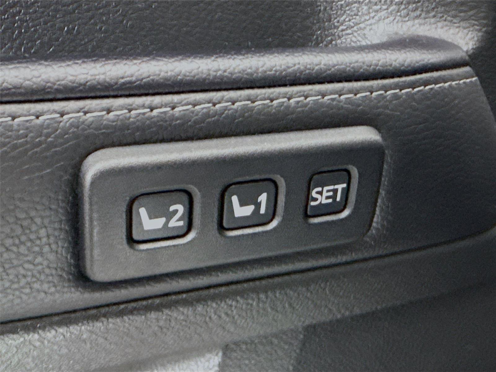 Used 2022 Toyota 4Runner Limited image 40