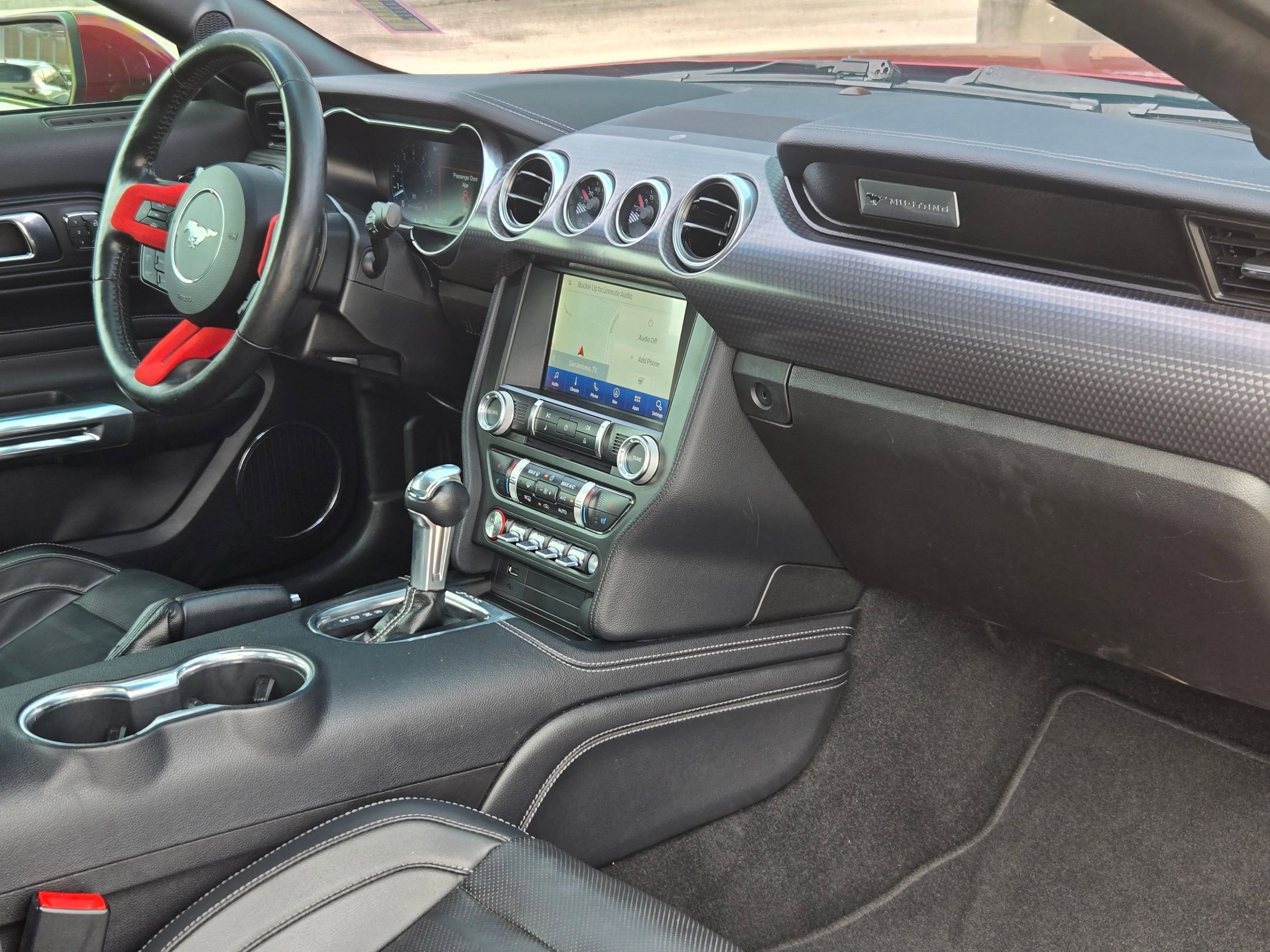 Used 2019 Ford Mustang GT Premium w/ GT Performance Package RWD image 28