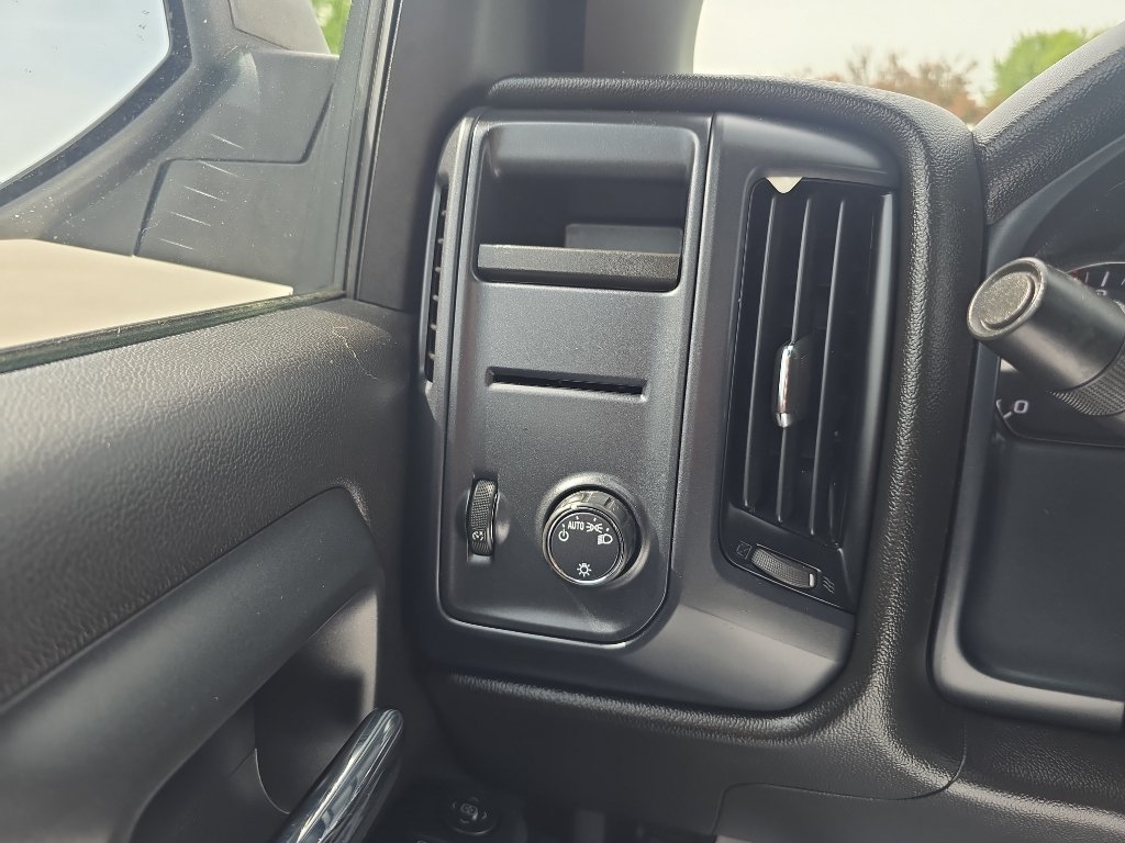 Used 2018 Chevrolet Silverado 1500 W/T w/ WT Convenience Package RWD image 18