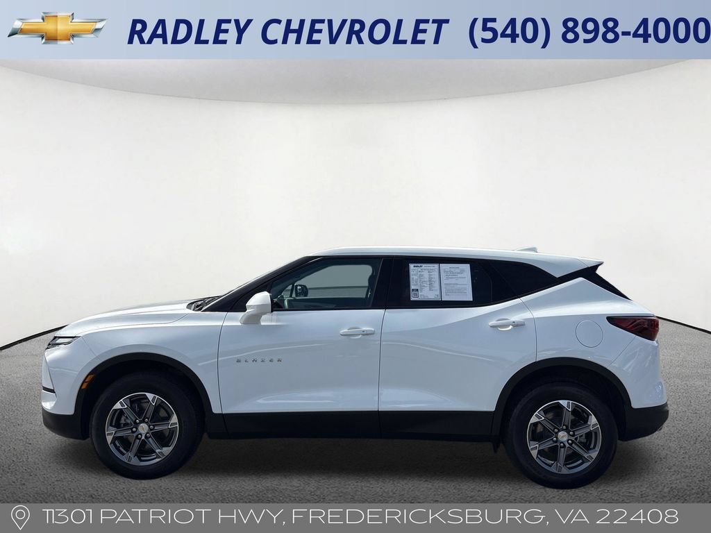Certified 2025 Chevrolet Blazer LT FWD image 16