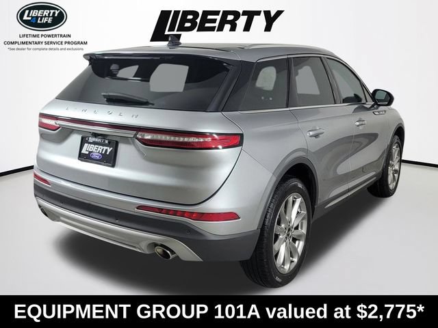 Used 2022 Lincoln Corsair AWD w/ Premium Package image 3