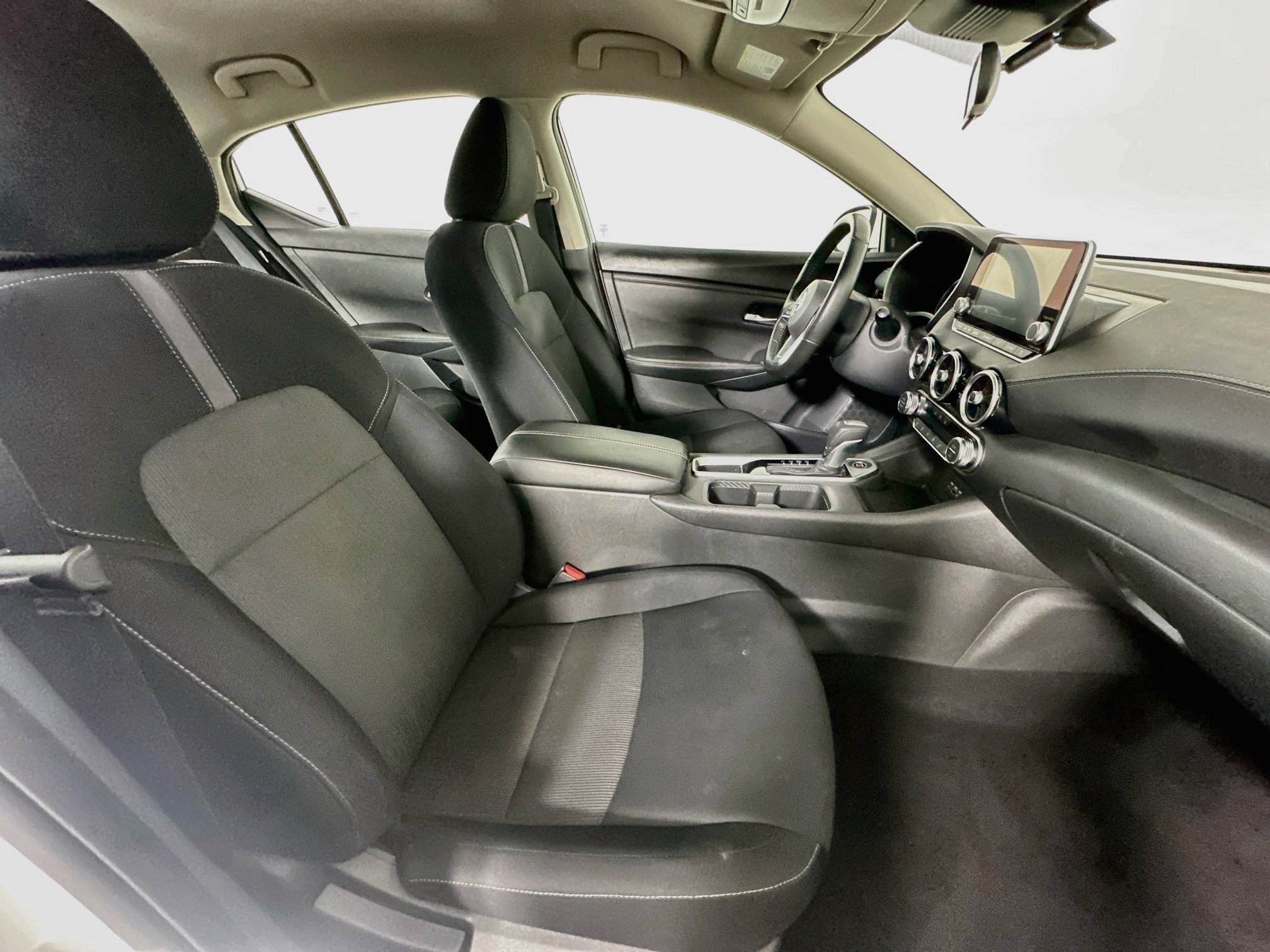 Used 2023 Nissan Sentra SV w/ All-Weather Package FWD image 29