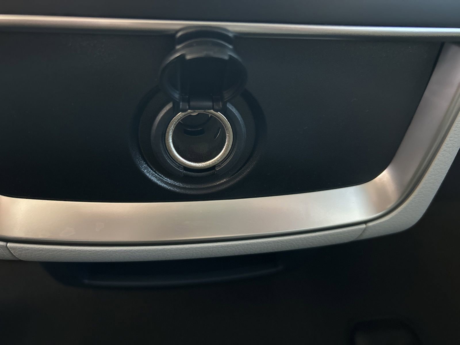 New 2026 Kia Carnival EX image 18