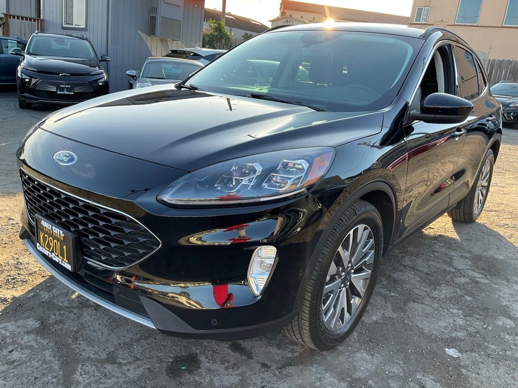 Used 2021 Ford Escape Titanium image 91