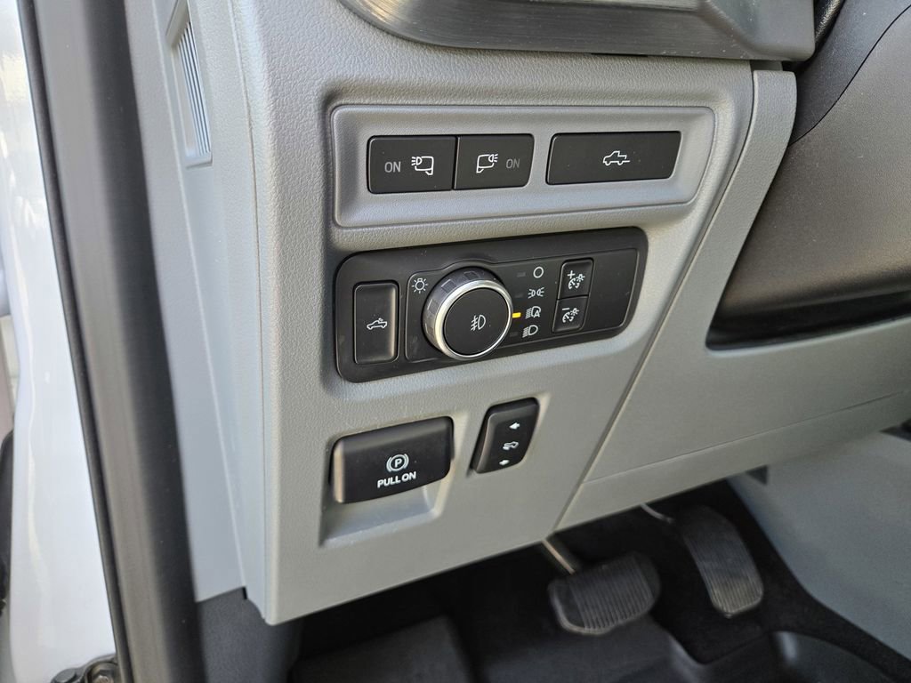 Used 2021 Ford F150 Lariat w/ Equipment Group 502A High AWD/4WD image 16
