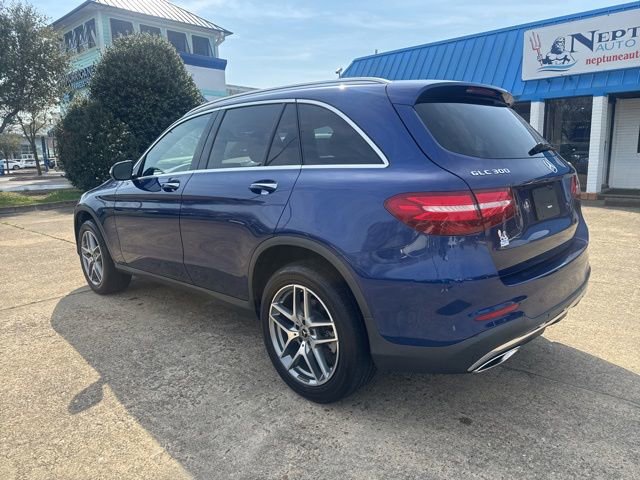 Used 2018 Mercedes-Benz GLC 300 4MATIC image 7