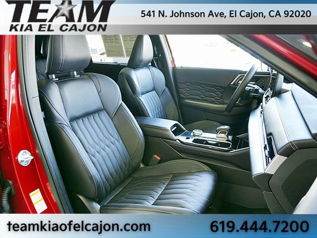 Used 2025 Mitsubishi Outlander SEL image 12