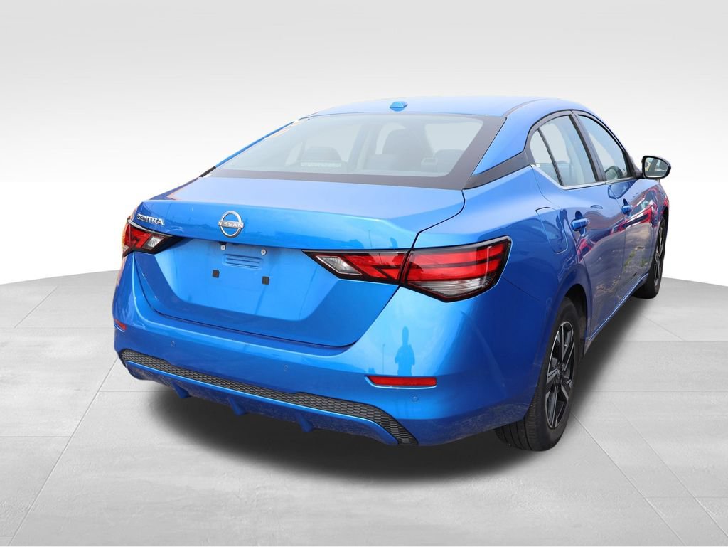 Used 2025 Nissan Sentra SV FWD image 15