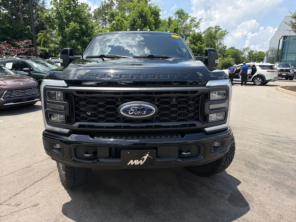 Used 2023 Ford F250 Lariat w/ Lariat Ultimate Package AWD/4WD image 8