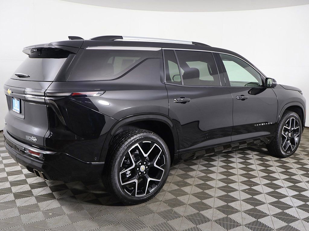 Used 2025 Chevrolet Traverse High Country w/ LPO, Cargo Package image 13