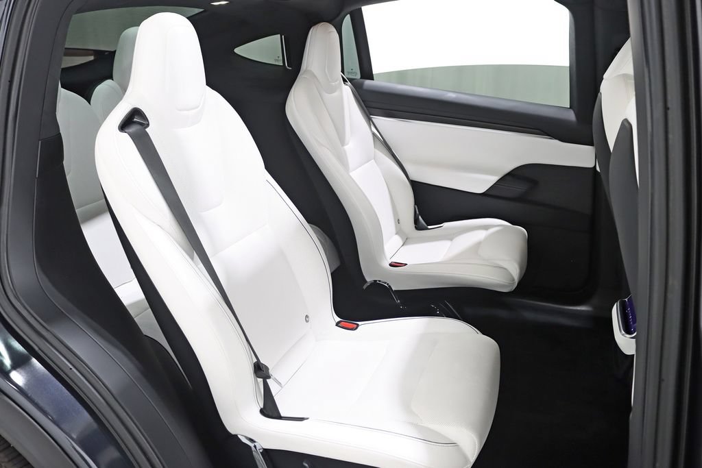 Used 2024 Tesla Model X Plaid AWD/4WD image 31