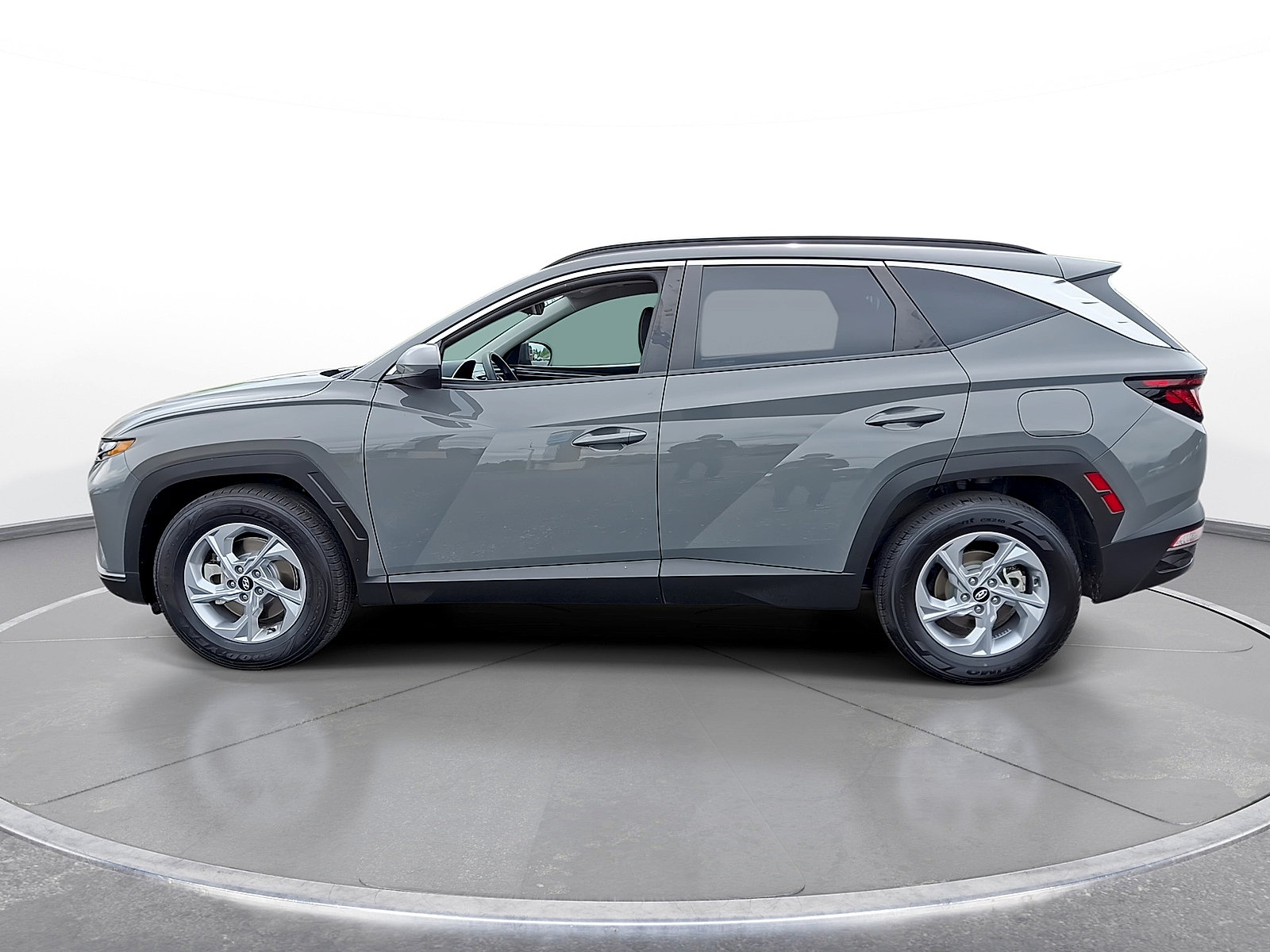 Used 2024 Hyundai Tucson SEL FWD image 5