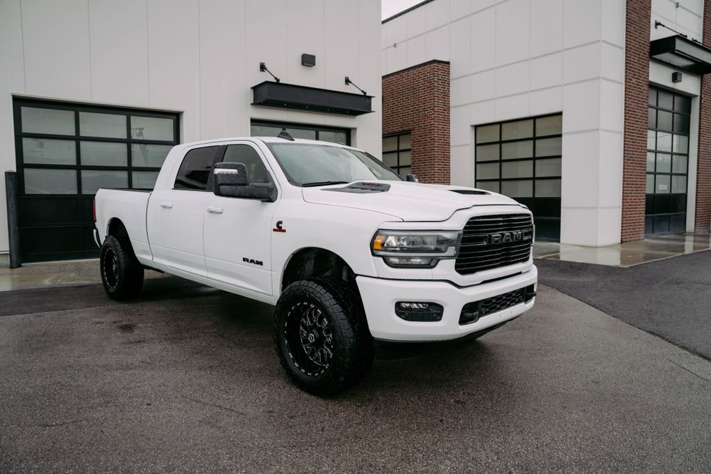 Used 2024 RAM 3500 Laramie w/ Night Edition image 4