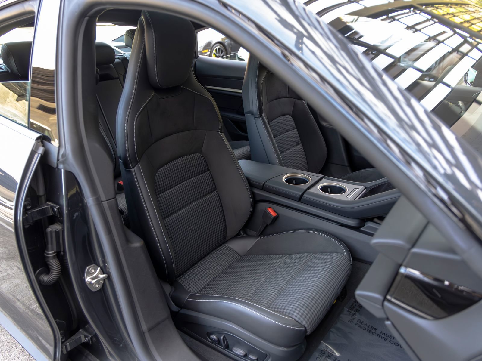 Certified 2025 Porsche Taycan 4S image 58