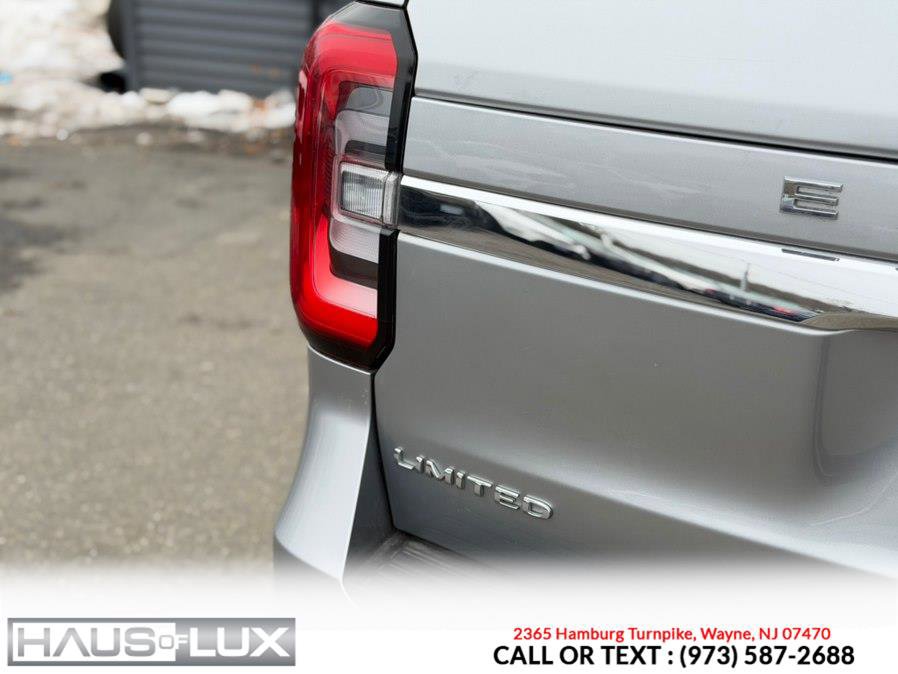 Used 2024 Ford Expedition Limited image 27