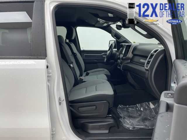 Used 2022 RAM 1500 Big Horn AWD/4WD image 13