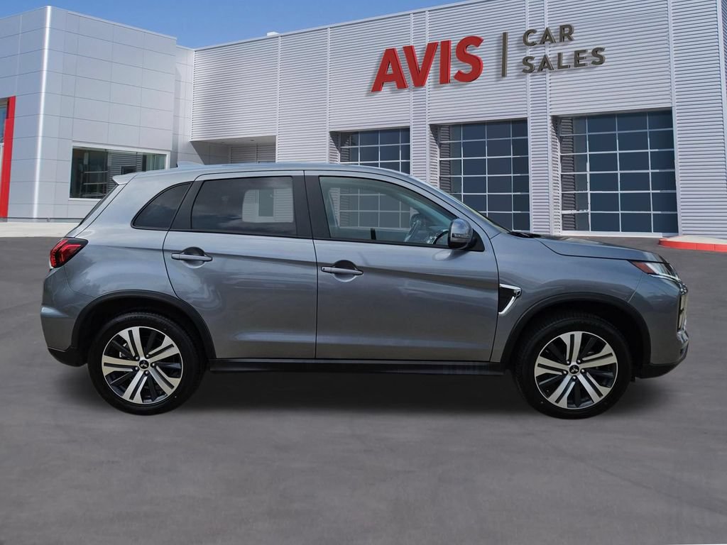 Used 2025 Mitsubishi Outlander Sport SE AWD/4WD image 7