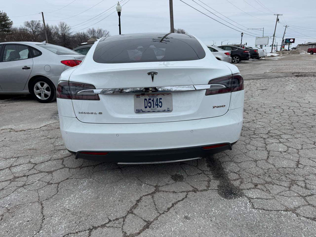 Used 2014 Tesla Model S P85D image 3