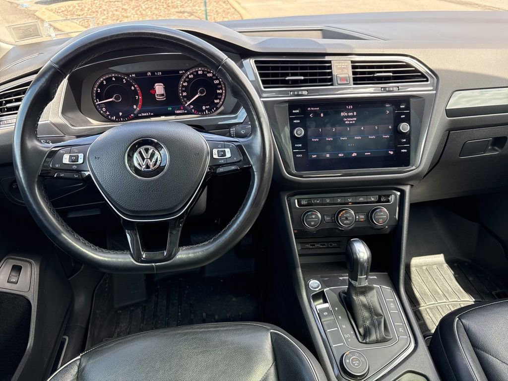 Used 2019 Volkswagen Tiguan SEL Premium AWD/4WD image 11