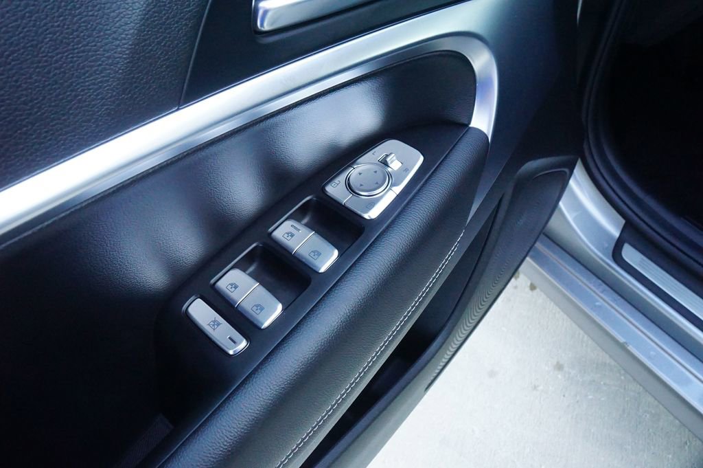 New 2026 Genesis G70 2.5T image 15