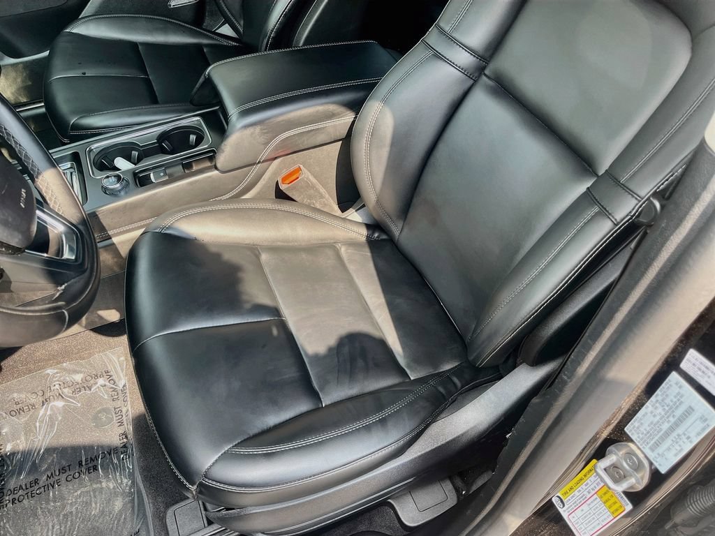 Used 2026 Lincoln Corsair Premiere AWD/4WD image 19