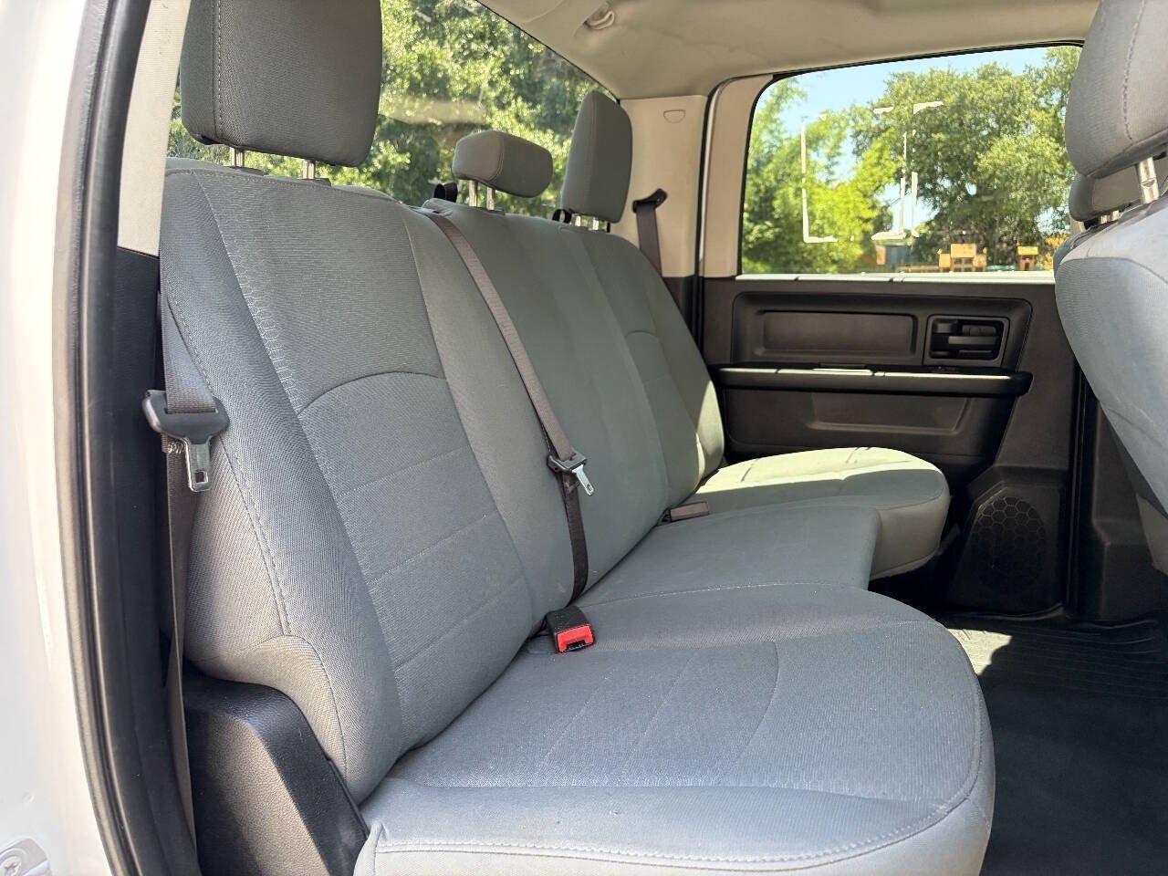 Used 2017 RAM 2500 Tradesman w/ Chrome Appearance Group AWD/4WD image 69