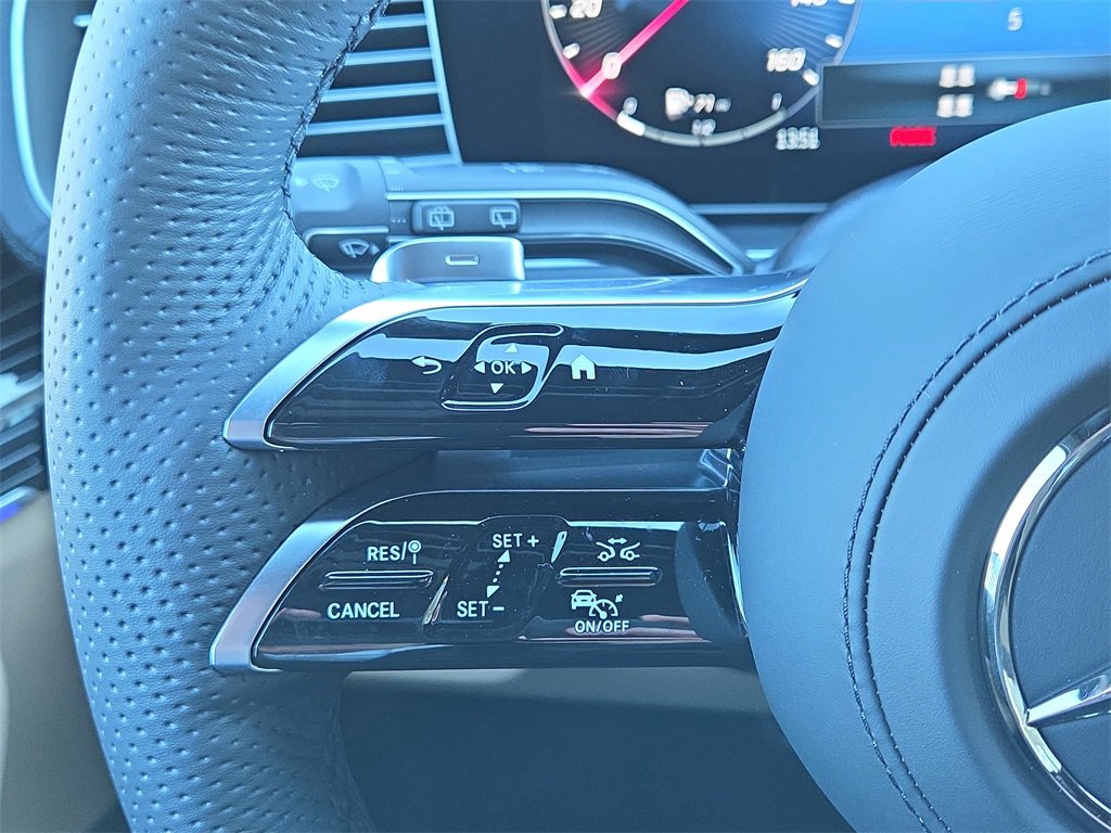 New 2026 Mercedes-Benz GLS 450 4MATIC image 24